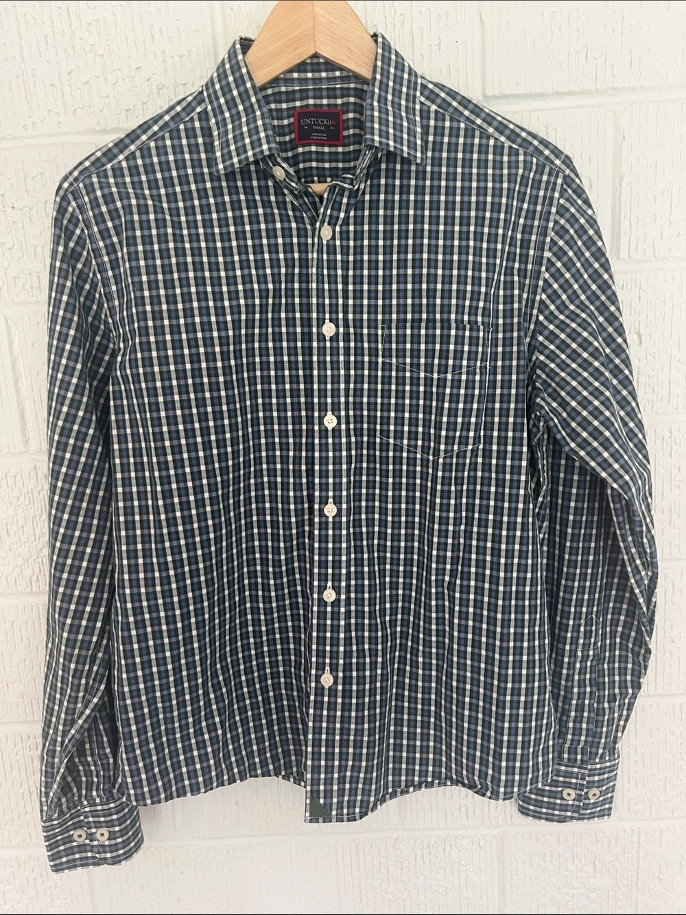 UNTUCKit Blue and White Plaid Long-Sleeve Button-Down Shirt